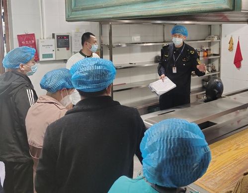 新疆塔城市市場監(jiān)管局開展 食品安全你我來找茬 活動