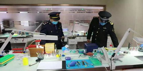 北京東城區市場監管局連夜對曝光修表店展開檢查