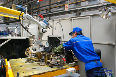 皮卡兼具國民經濟“三駕馬車”功能 維修市場監管亟待規范